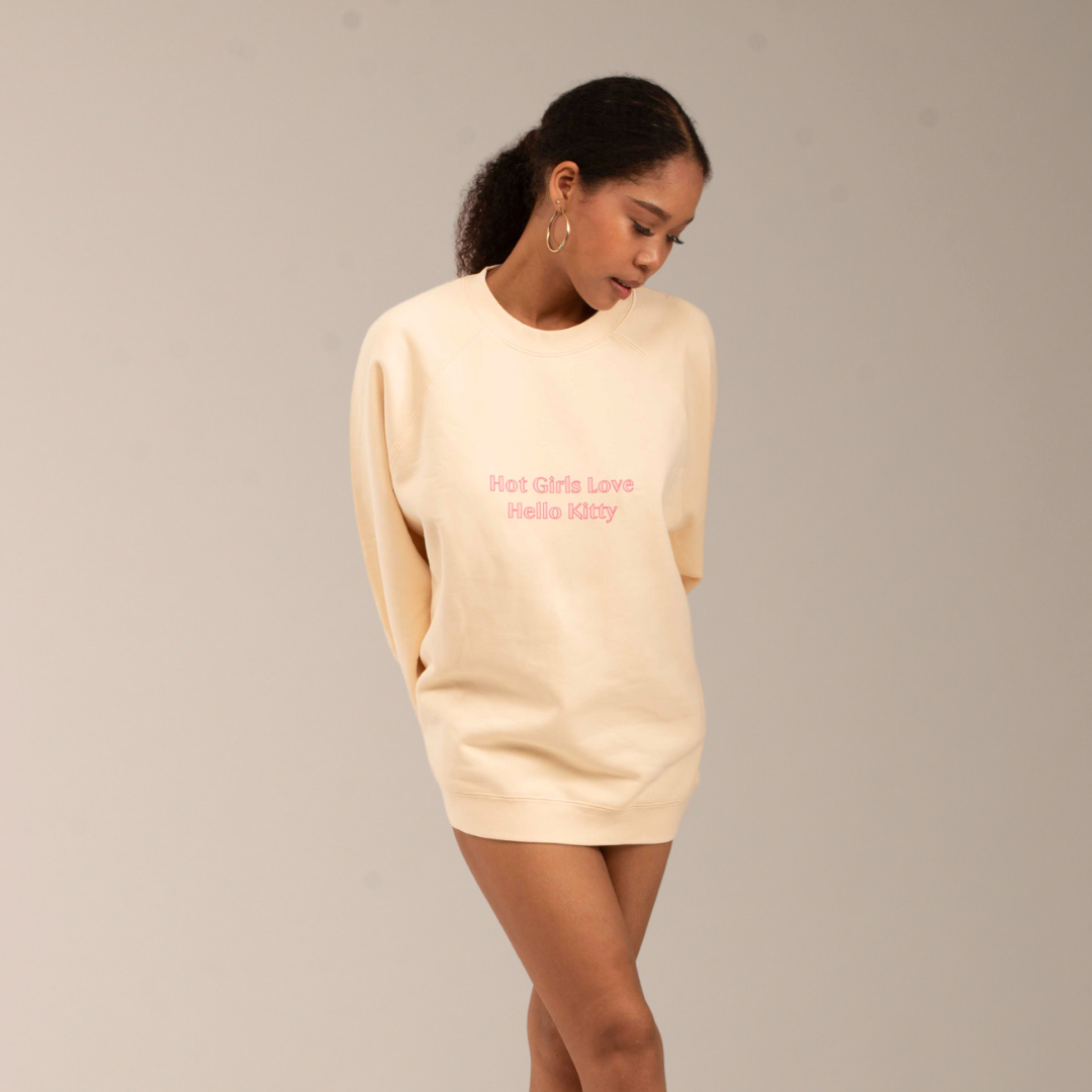 Hot Girls Love Hello Kitty - Oversized Sweatshirt