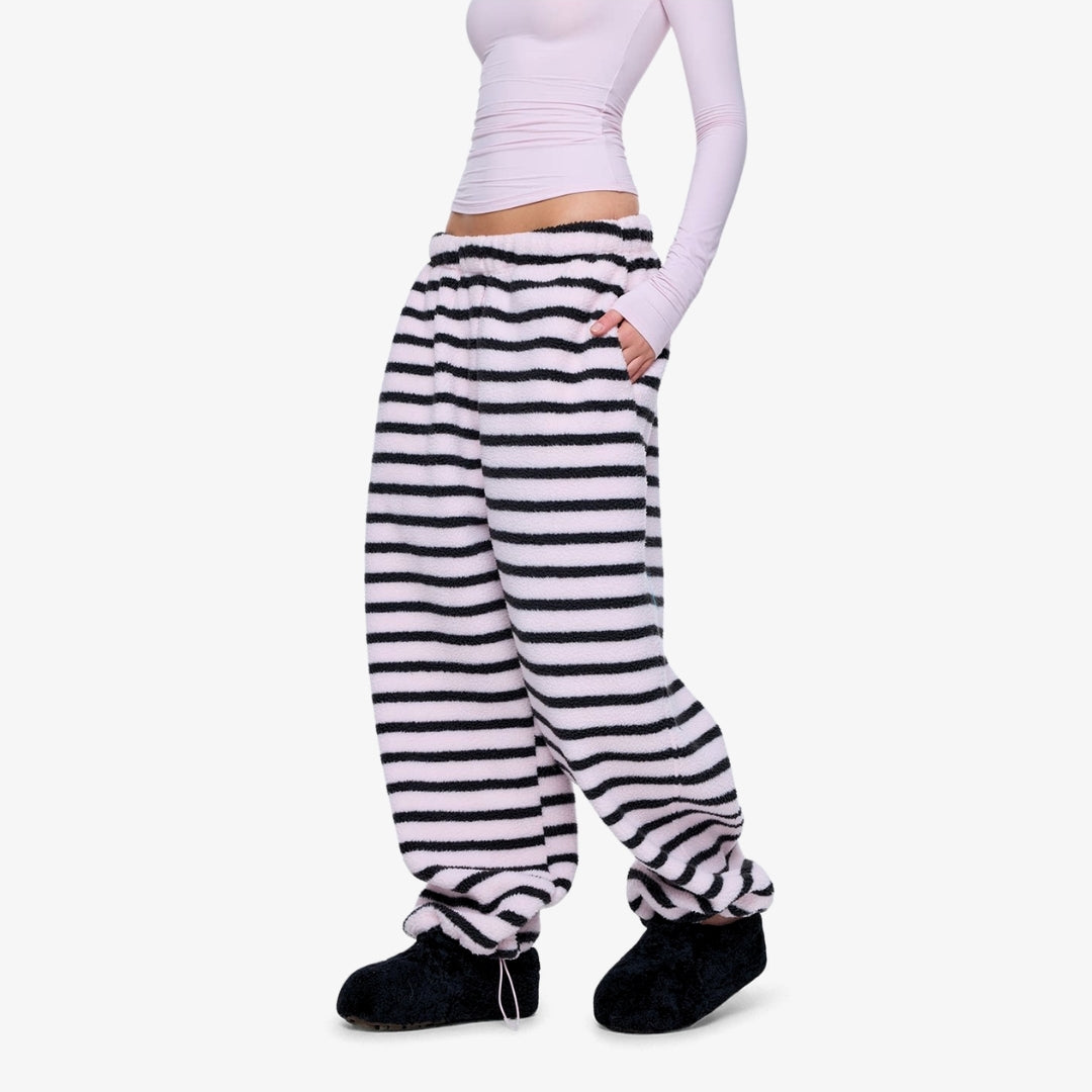 Bria Oversized Fleece Pants