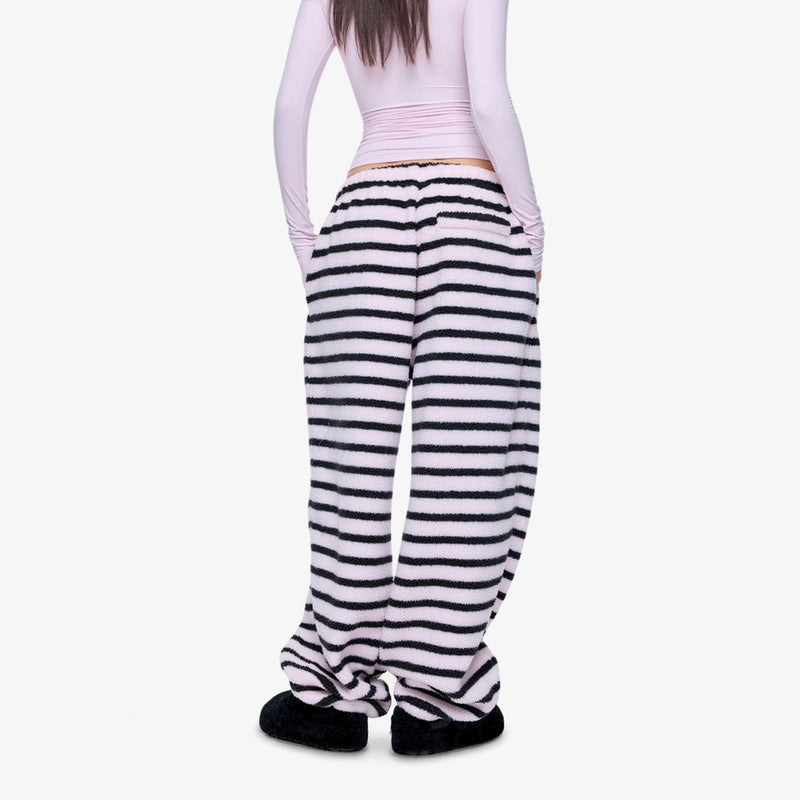 Bria Oversized Fleece Pants